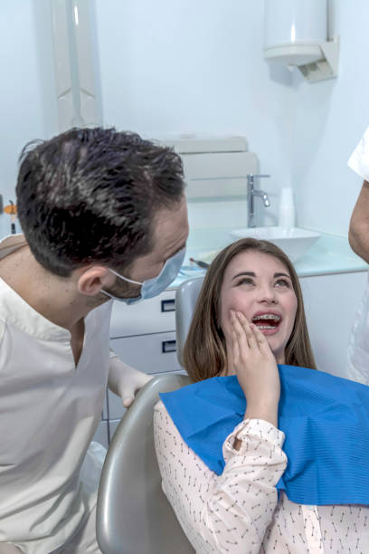 Best Walk-In Emergency Dentist in Mayville, WI